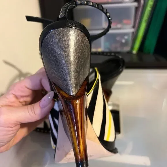 Jimmy Choo Sandals size us 6 - Picture 3 of 8